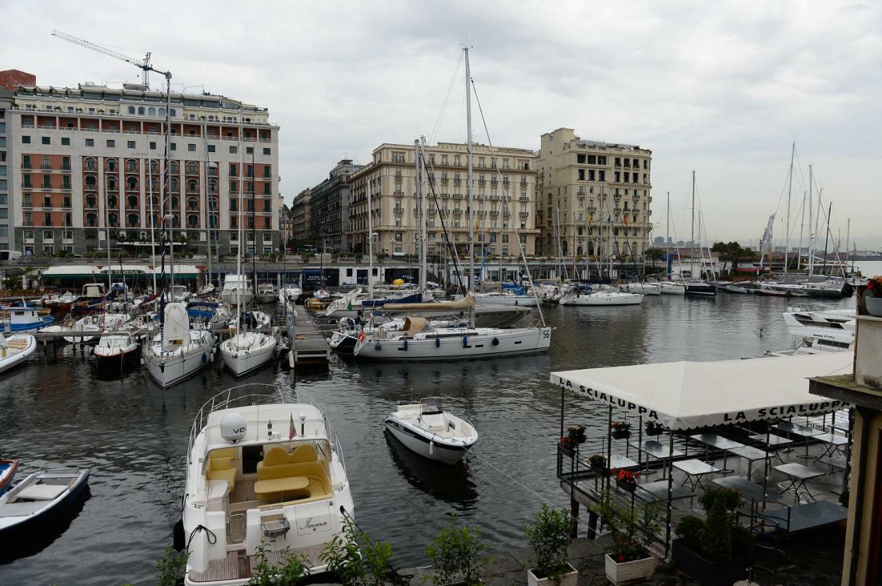 Casa Del Porto Al Borgo Marinari Naples